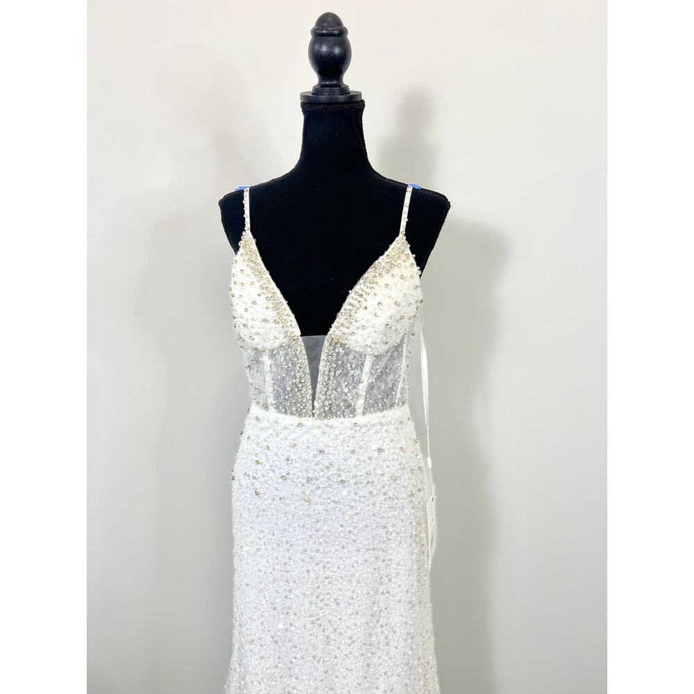 Mac Duggal Embellished Trumpet Gown Dress in White Size 6 Sequin Wedding Bridal - Picture 5 of 10